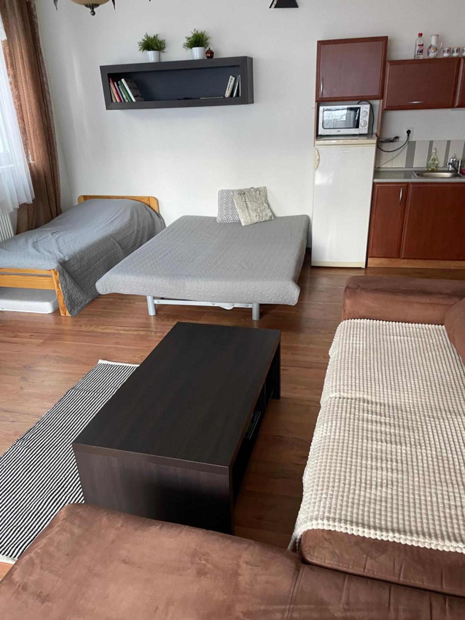 Utulny Apartman Triangel 50M Od Lyziarskeho Vleku Zahradky โดโนวาลี ภายนอก รูปภาพ
