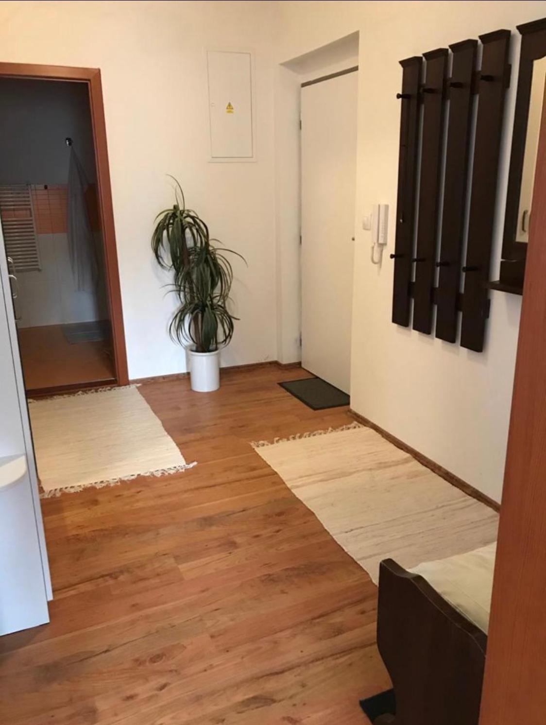 Utulny Apartman Triangel 50M Od Lyziarskeho Vleku Zahradky โดโนวาลี ภายนอก รูปภาพ